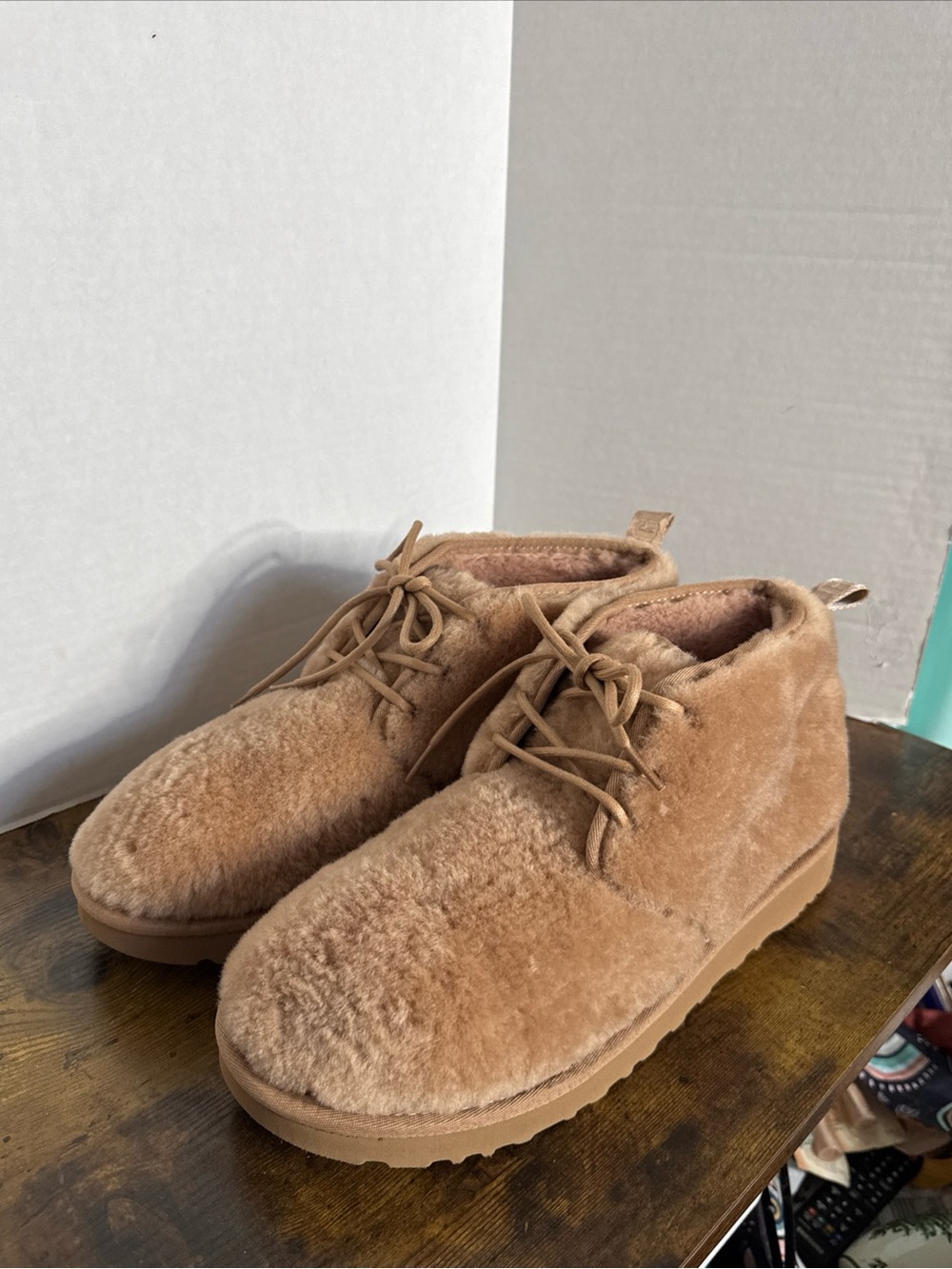 UGG Neumel Cozy Mens Sheepskin Chukka Fluffy Lace Up Ankle Boot Chestnut Size 13